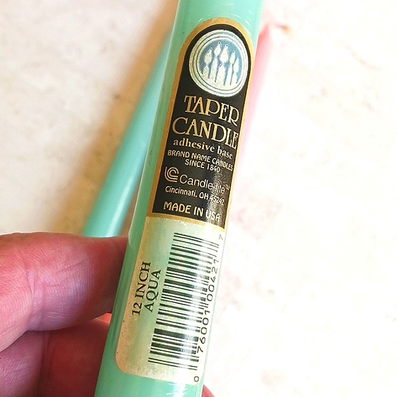 Vintage set of 4 unscented premium tapered 12" candles..NEW, U.S.A. - Picture 4 of 11